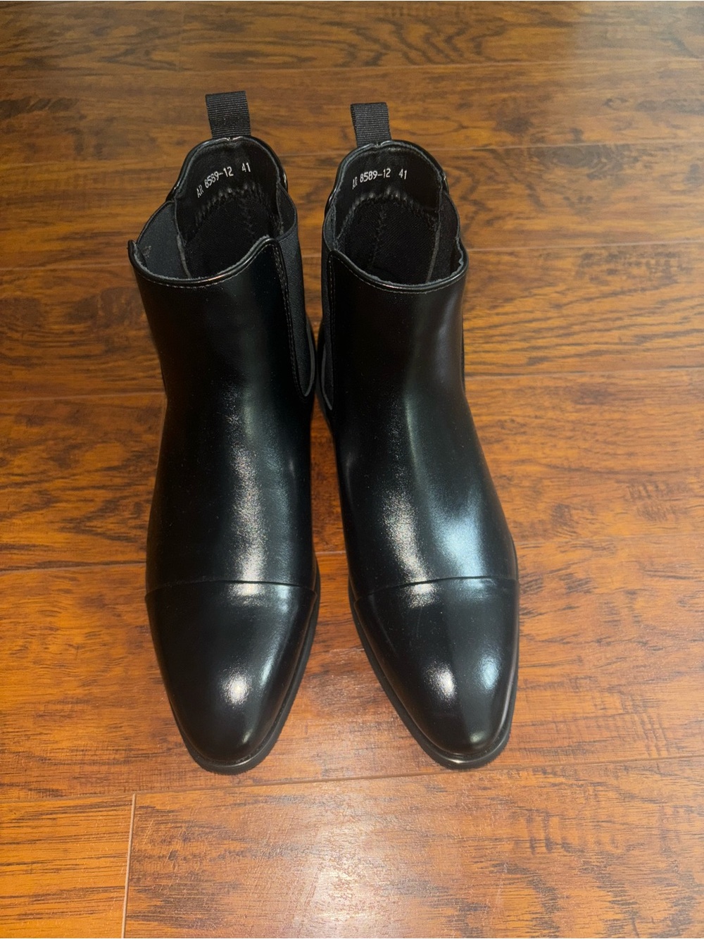 Luxury Red Bottom Black Leather Chelsea Boots Cap Pointed Toe Boot with Red Sole - Picture 2 of 9